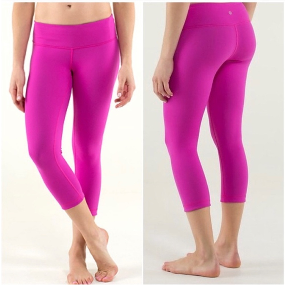 RARE Hot Pink Lululemon Wunder Under Crops Size 6